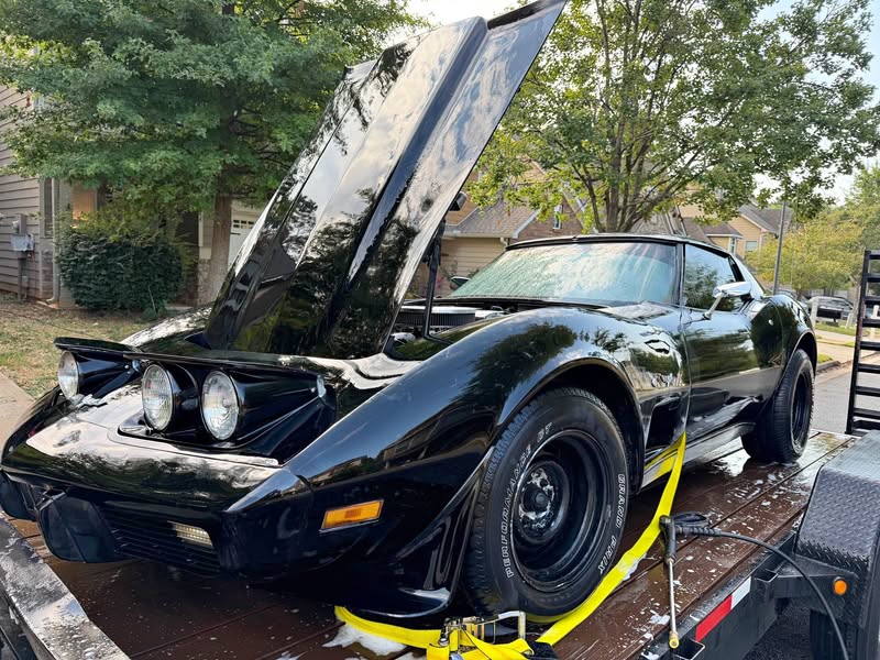1977 Chevrolet Corvette - Stingray Coupe 2D
