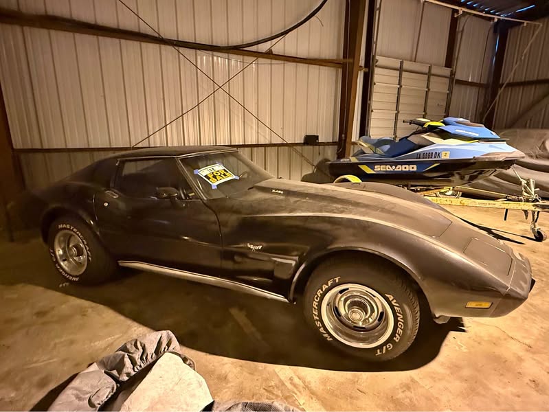 1977 Chevrolet Corvette - Coupe 2D