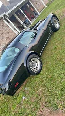 1982 Chevrolet Corvette - Coupe 2D