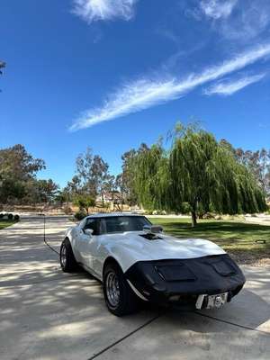 1977 Chevrolet Corvette Edelbrock Upgrades, Side Exit...