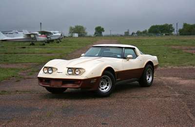 1981 Chevrolet Corvette Coupe 2D