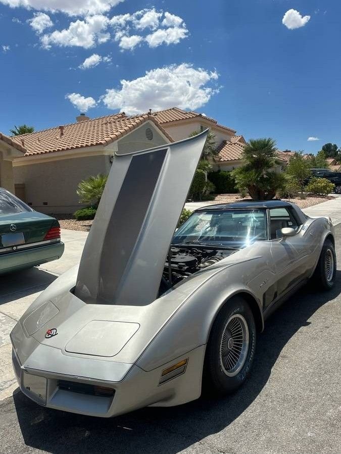 1982 Chevrolet Corvette Removable Roof, Leather Buckets,...