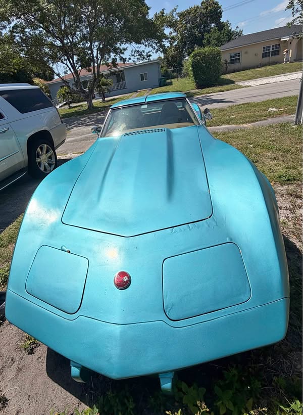1975 Chevrolet Corvette - Stingray