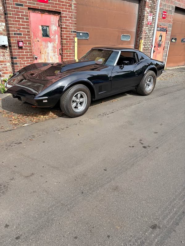 1968 Chevrolet mako shark style corvette