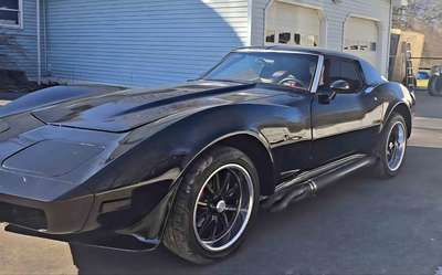 1975 Chevrolet Corvette - Coupe 2D