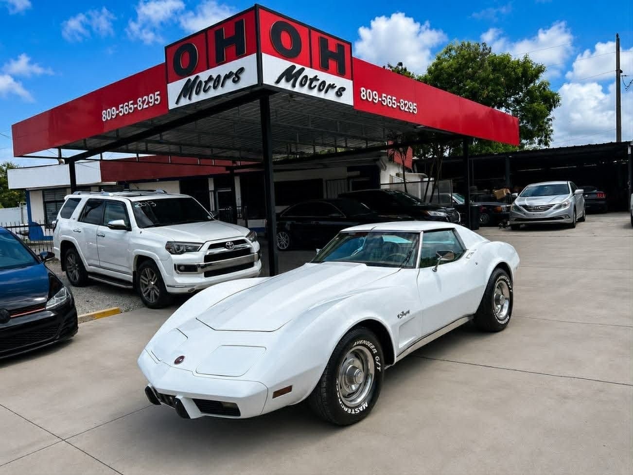1976 Chevrolet Corvette Holley, Edelbrock Intake, Elec...