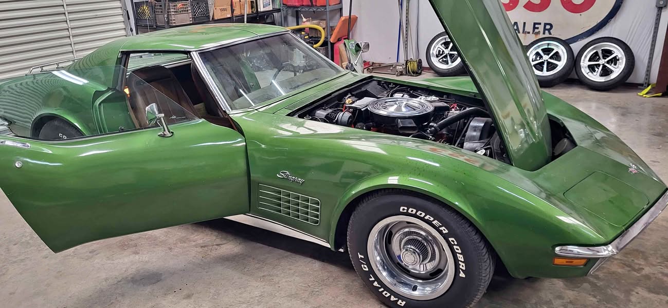 1972 Chevrolet Corvette - Coupe 2D