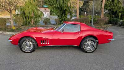 1969 Chevrolet Corvette Stingray T-Top Coupe