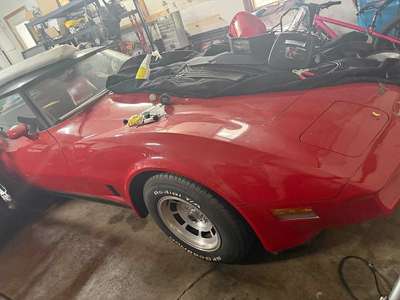 1981 Chevrolet Corvette - Coupe 2D