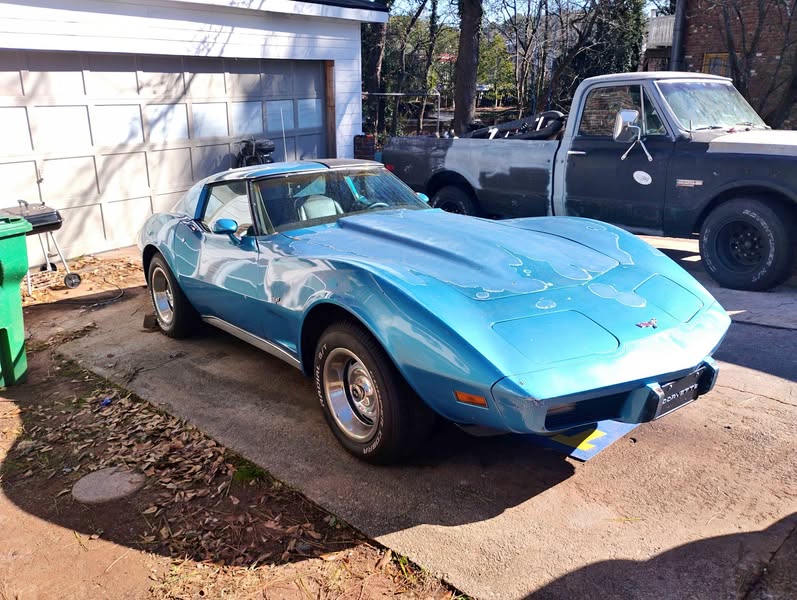 1977 Chevrolet Corvette - Coupe 2D