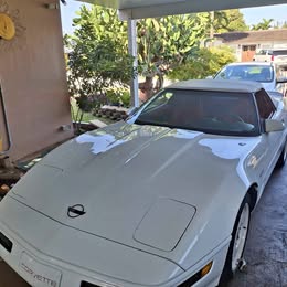 CHEVROLET CORVETTE CONVERTIBLE DE LONA DE 1994 CON 55 000 MILLAS,DE 5.7 Y TITULO LIMPIO