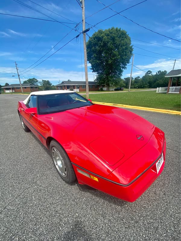 1986 Chevrolet Corvette - Convertible 2D