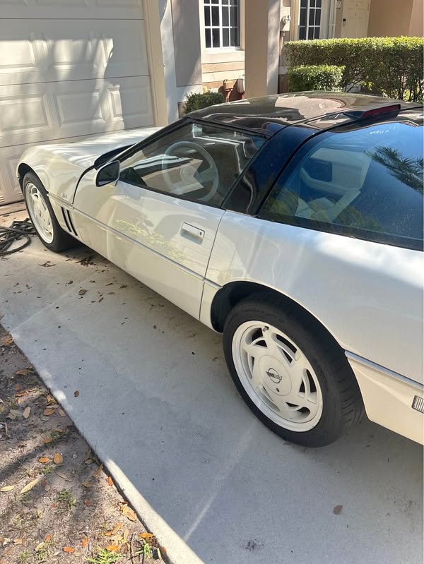 1988 Chevrolet Corvette - Convertible 2D