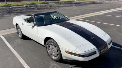 1992 Chevrolet Corvette Convertible Miles 46,000 2-Owner...