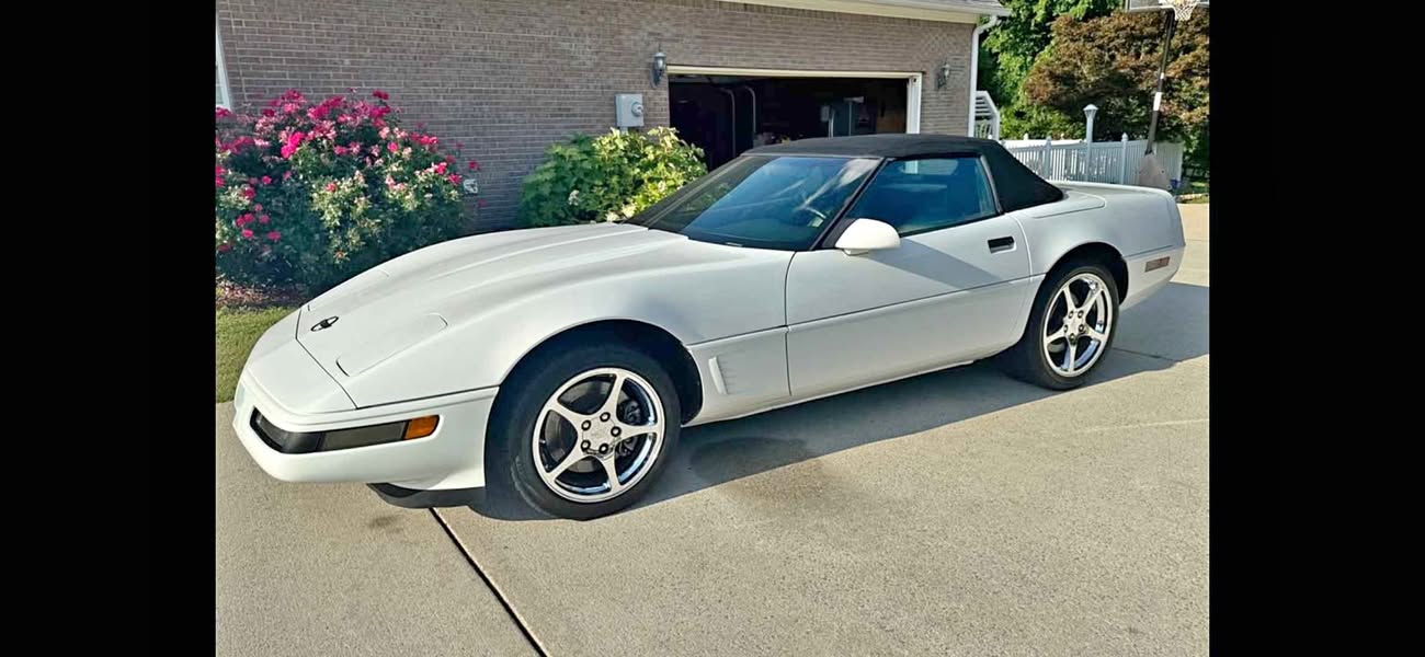 1995 Chevrolet Corvette - Convertible 2D