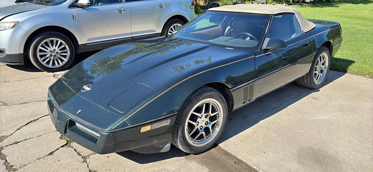 1990 Chevrolet Corvette - Convertible 2D