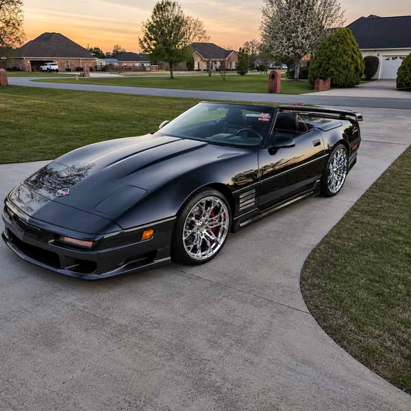 1992 Chevrolet Corvette - Convertible 2D