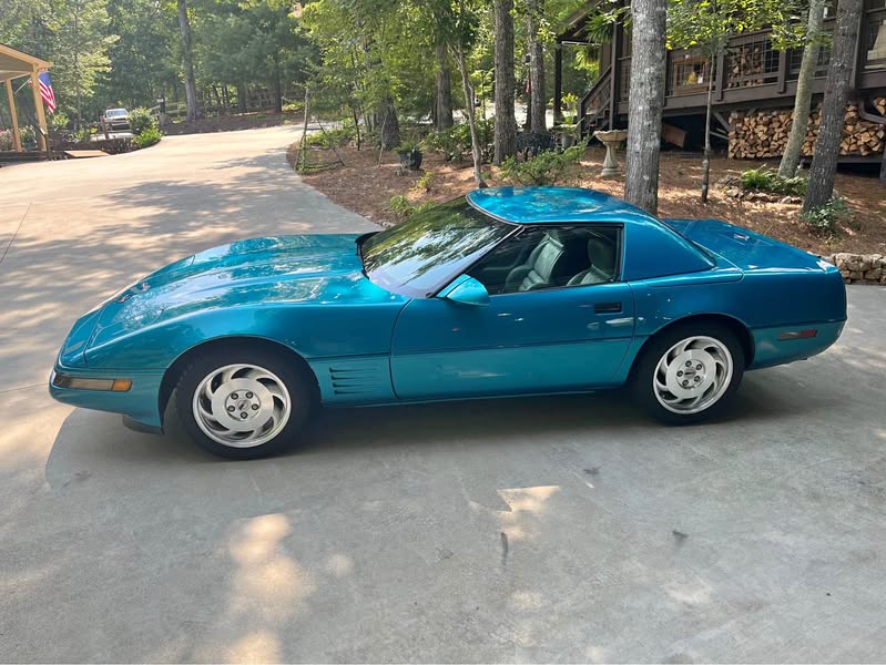 1992 Chevrolet Corvette - Convertible 2D