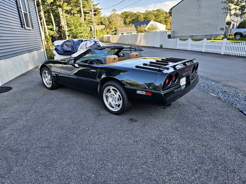 1990 Chevrolet Corvette - Convertible 2D