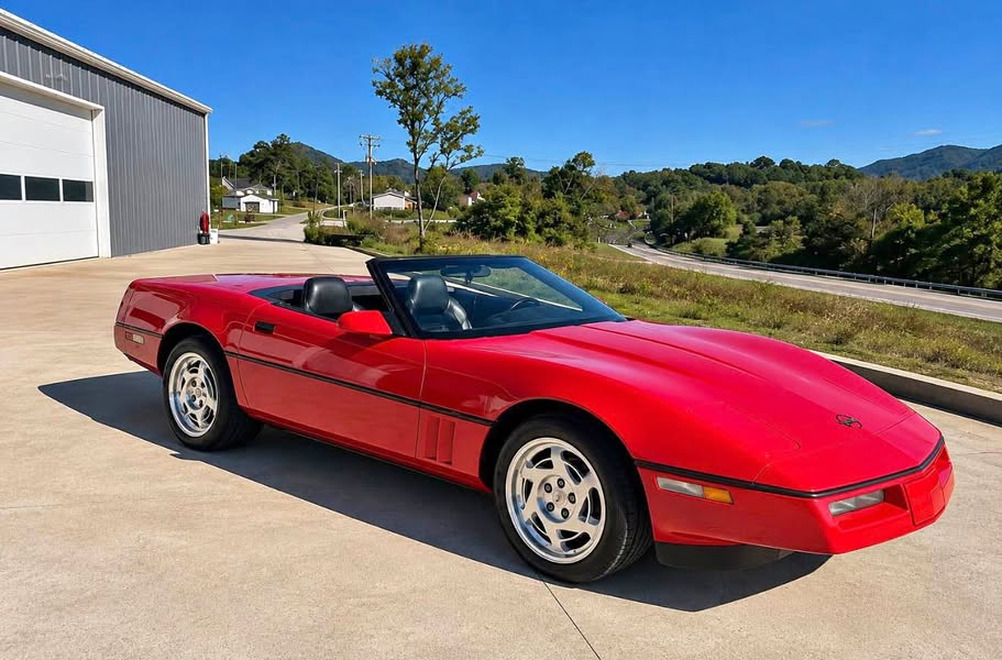 1990 Chevrolet Corvette - Convertible 2D