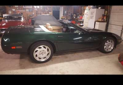 1992 Chevrolet Corvette Convertible With Convertible Top