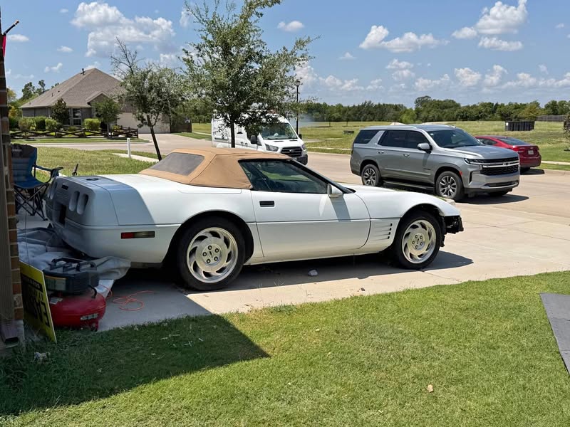 1992 Chevrolet Corvette - Convertible 2D