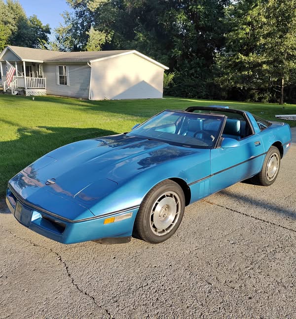 1987 Chevrolet Corvette - Hatchback Coupe 2D
