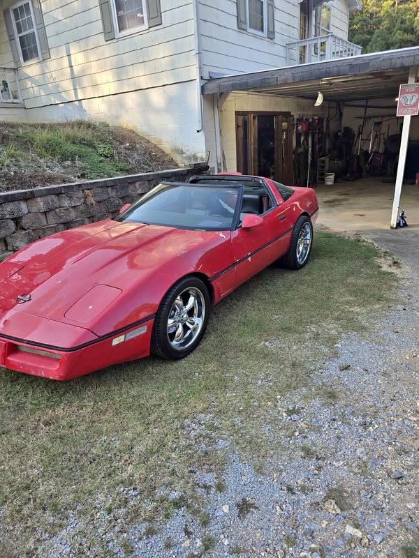 1986 Chevrolet Corvette - Hatchback Coupe 2D