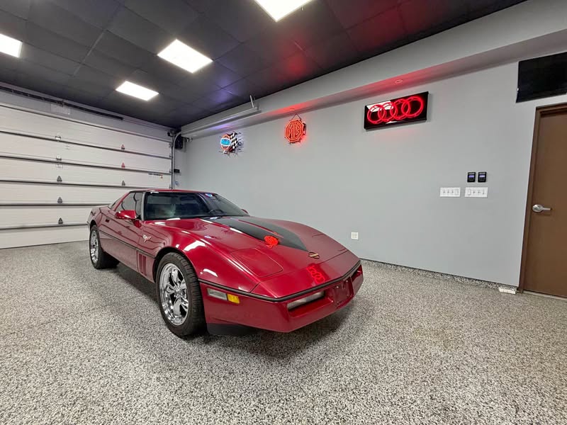 1990 Chevrolet Corvette - Coupe 2D