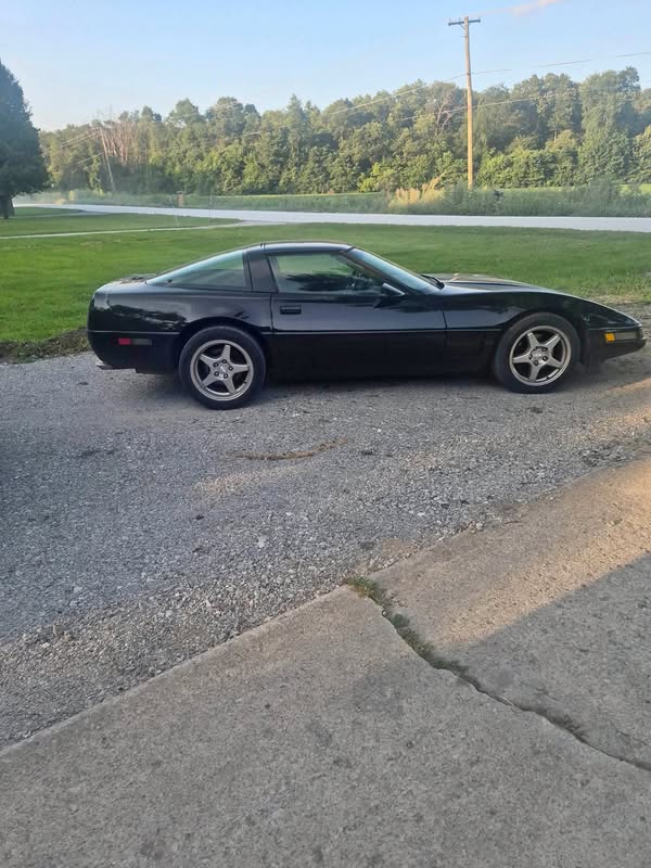 1991 Chevrolet Corvette - Coupe 2D