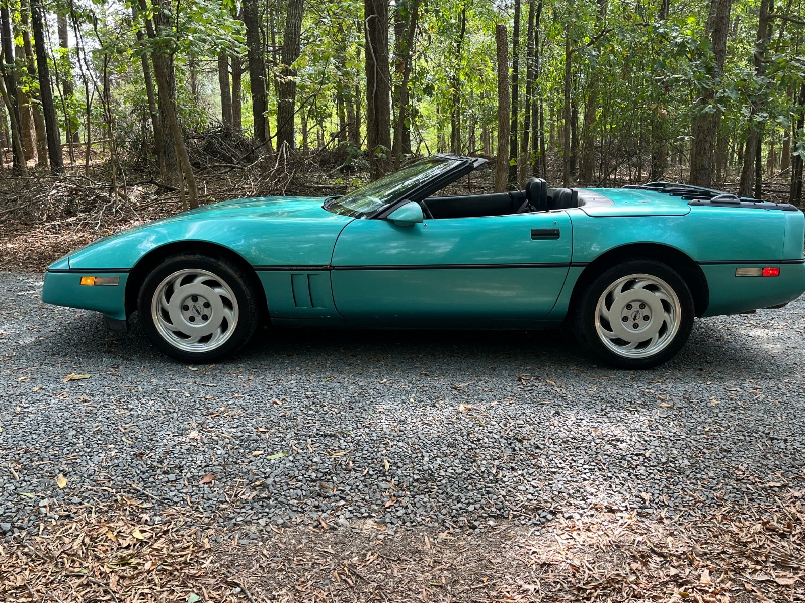 1990 Chevrolet Corvette 1 of 253 Turquoise . 6spd.  No...