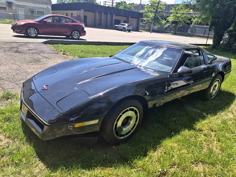 1985 Chevrolet Corvette - Coupe 2D
