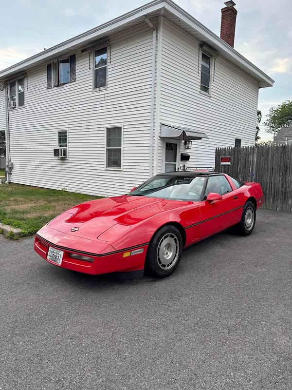 1986 Chevrolet Corvette - Coupe 2D