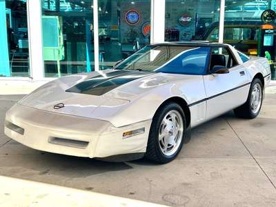 1989 Chevrolet Corvette Base 2dr Hatchback