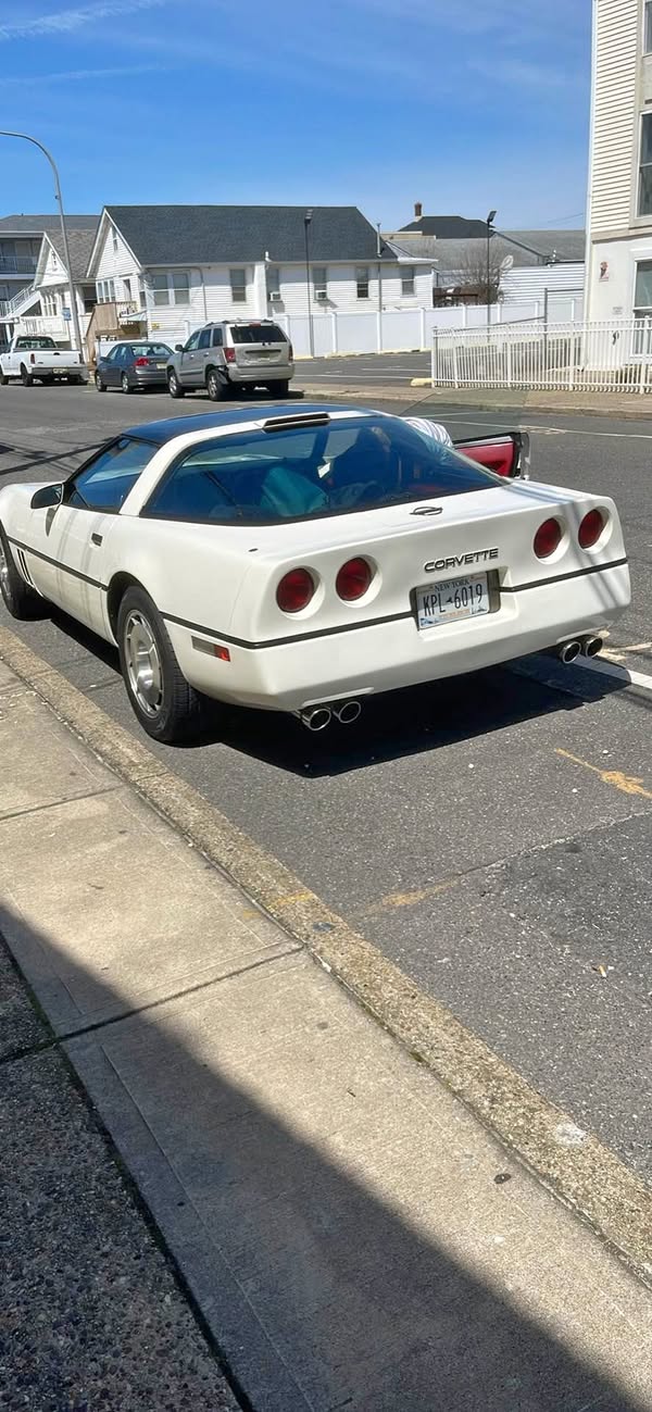 1987 Chevrolet Corvette - Coupe 2D