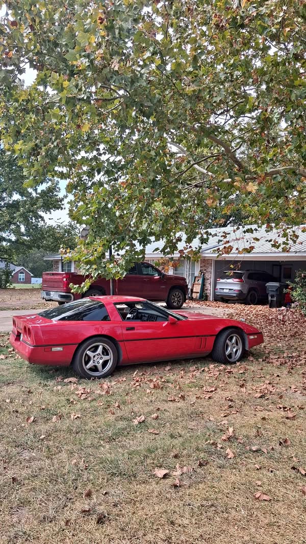 1988 Chevrolet Corvette - Hard Top 2D