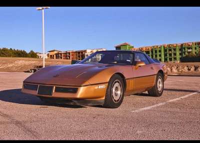 1987 Chevrolet Corvette - Hard Top 2D