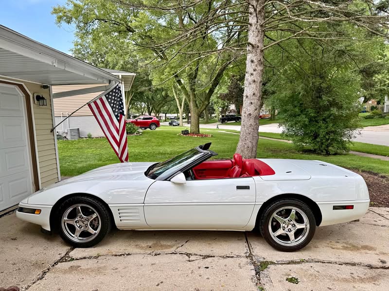 1991 Chevrolet corvette ONLY 54,902 miles