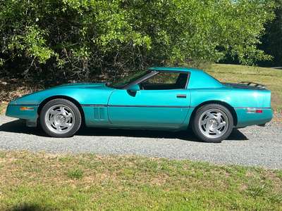 1990 Chevrolet Corvette Only 48k. Turquoise. Hardtop Conv