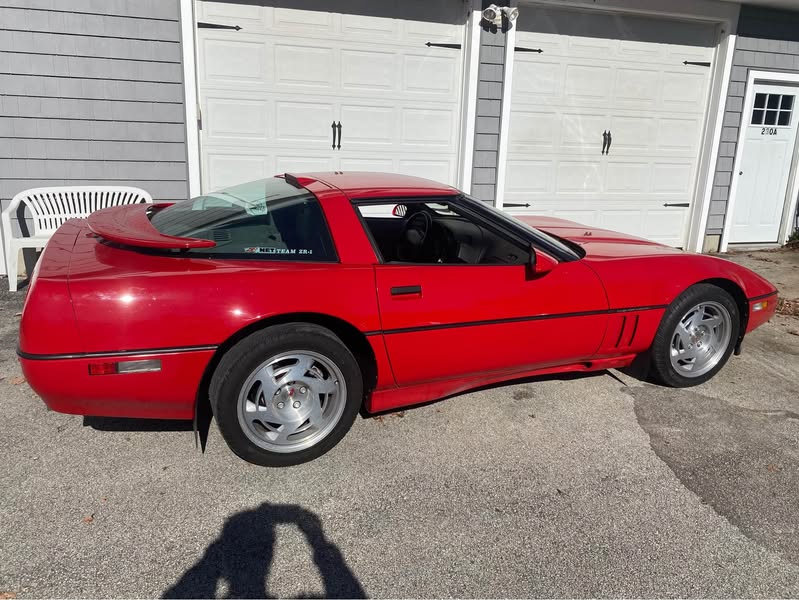 1990 Chevrolet Corvette - ZR1 Hatchback Coupe 2D