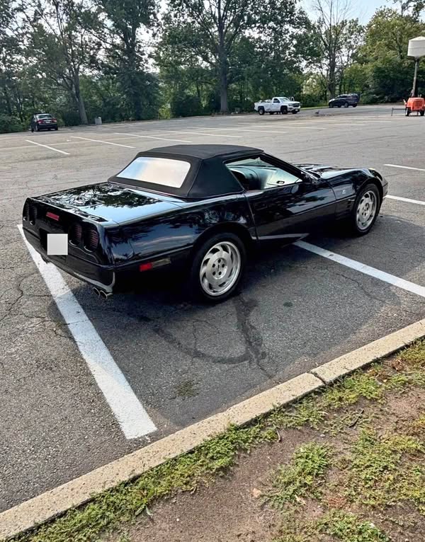 1993 Chevrolet Corvette - Convertible 2D