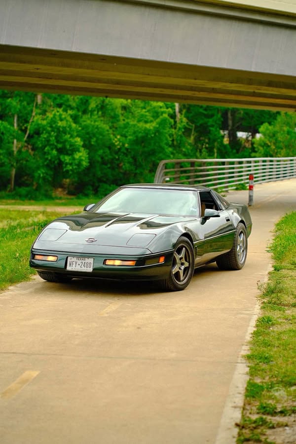 1996 Chevrolet Corvette - Coupe 2D