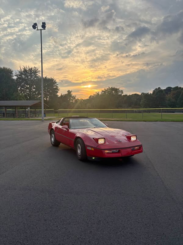 1986 Chevrolet Corvette - Base