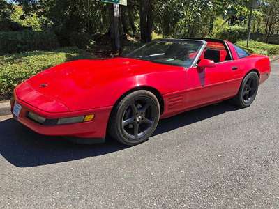 1992 Chevrolet Corvette - Coupe 2D