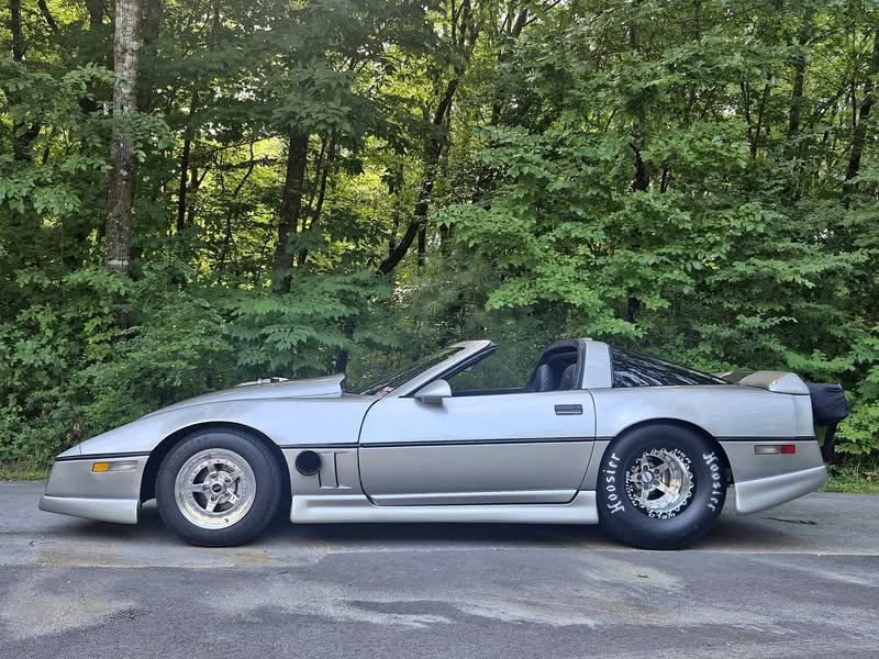 1986 Chevrolet Corvette - Coupe 2D
