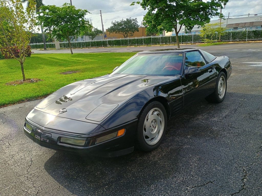 1993 Chevrolet Corvette 2dr Coupe Hatchback Clean Carfax...