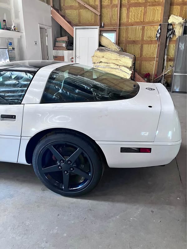 1994 Chevrolet Corvette - Hard Top 2D