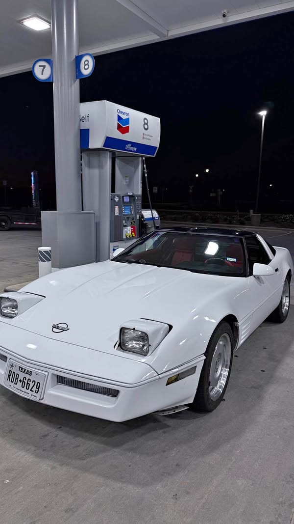 1992 Chevrolet Corvette - Coupe 2D