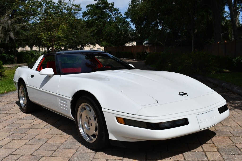 1993 Chevrolet Corvette Targa glass top 40th Anniversary...