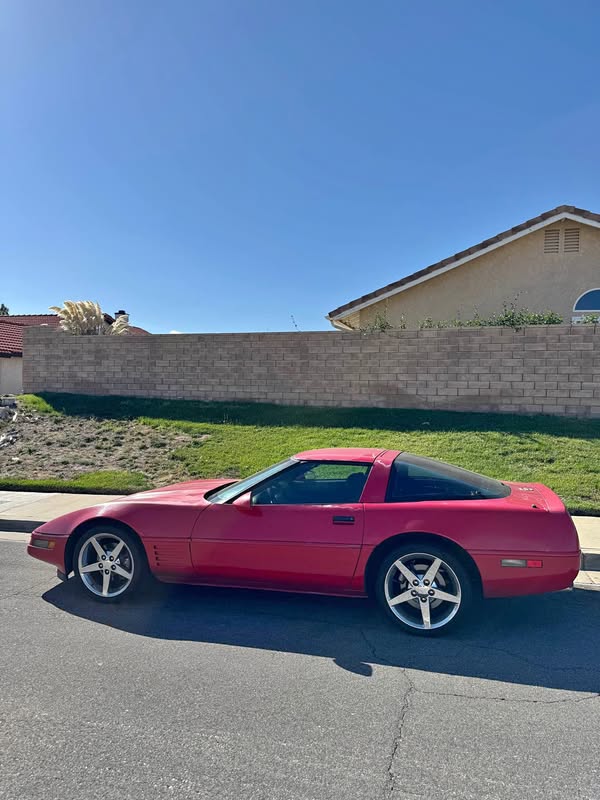 1991 Chevrolet Corvette - Coupe 2D